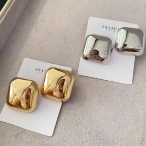 BRINCO QUADRADO LEAKED LISO